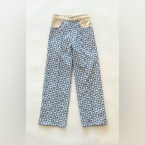 Lisa Says Gah Robyn Straight Leg Jean In Blue Daisy Check/natural size 32